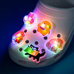 Glow LED Shoe Charms Set — Élite Édition | طقم زينة أحذية مضيئة فاخر