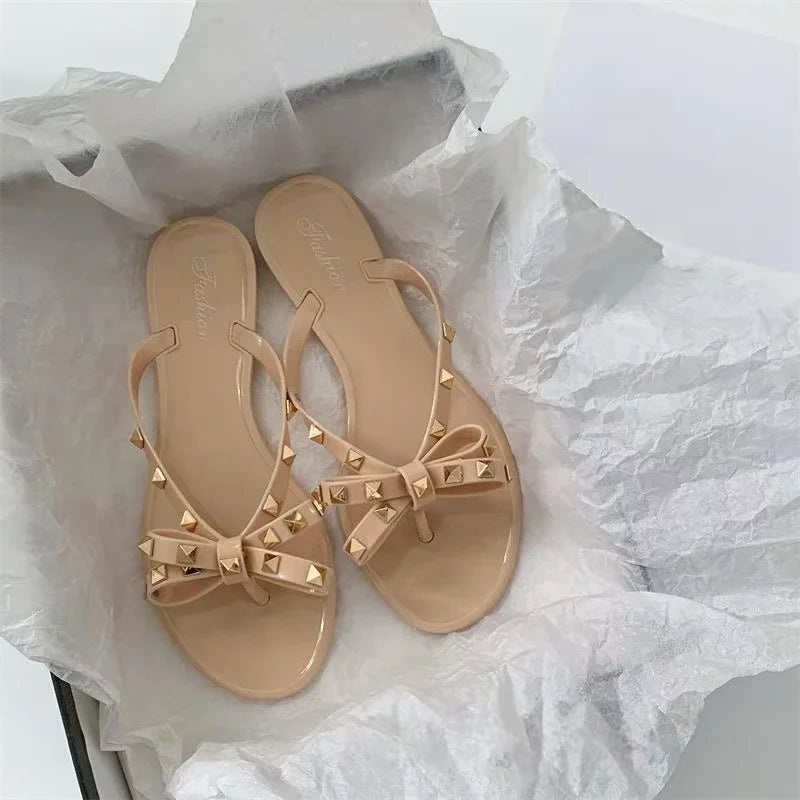 Ribbon Crystal Bow Sandals — Élégance | صندل بفيونكة كريستال فاخر
