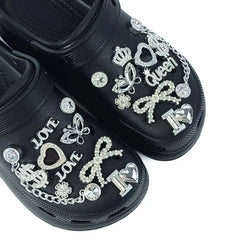 Crown Butterfly Charm Set 20pcs — Luxe Édition | طقم زينة أحذية تاج وفراشة الفاخر 20 قطعة