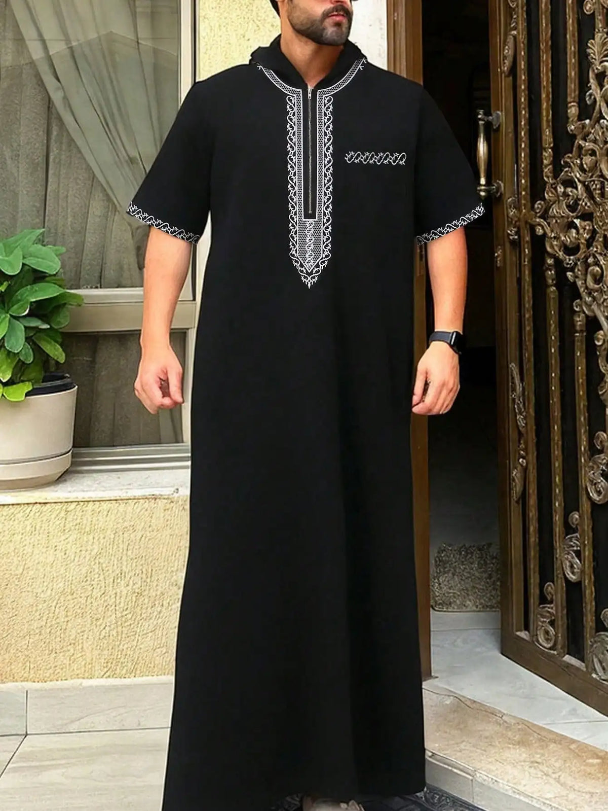 Andalus Embroidered Thobe — Édition de Luxe | ثوب مغربي مطرز فاخر بسحاب